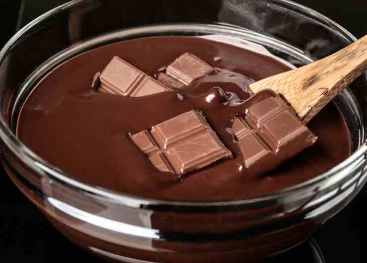 crema spalmabile alle nocciole