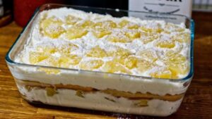 Tiramisù alla pina colada
