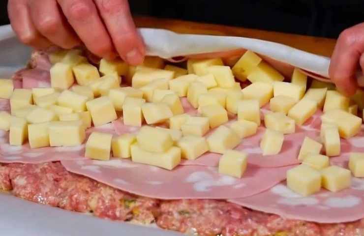 ripieno di mortadella e formaggio